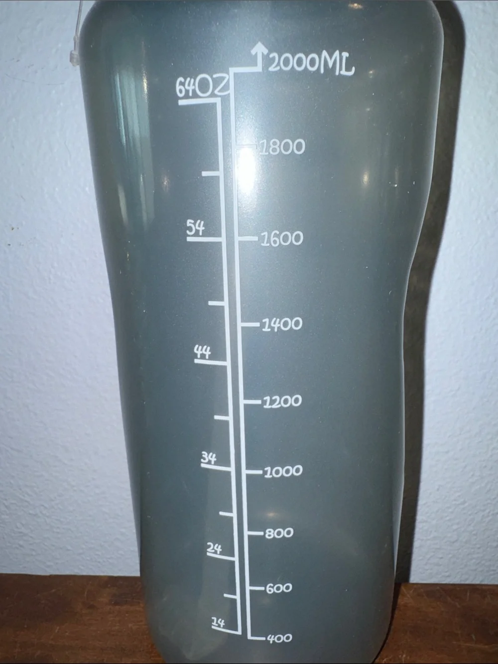 NWOT Mainstays Motivational 64 oz.  Water Bottle Convenient Handle